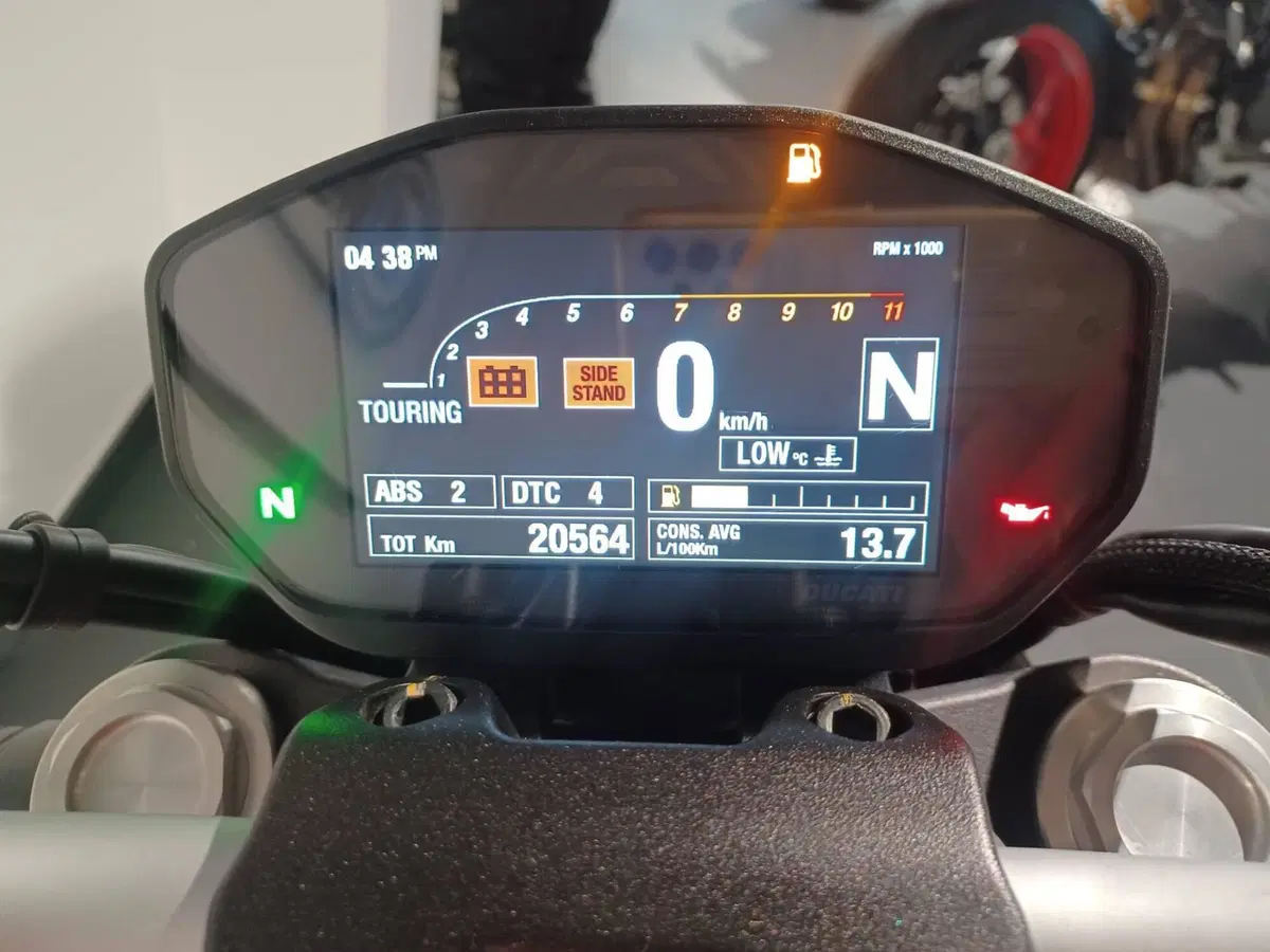 Ducati Monster 821 (2018 - 20) (2)