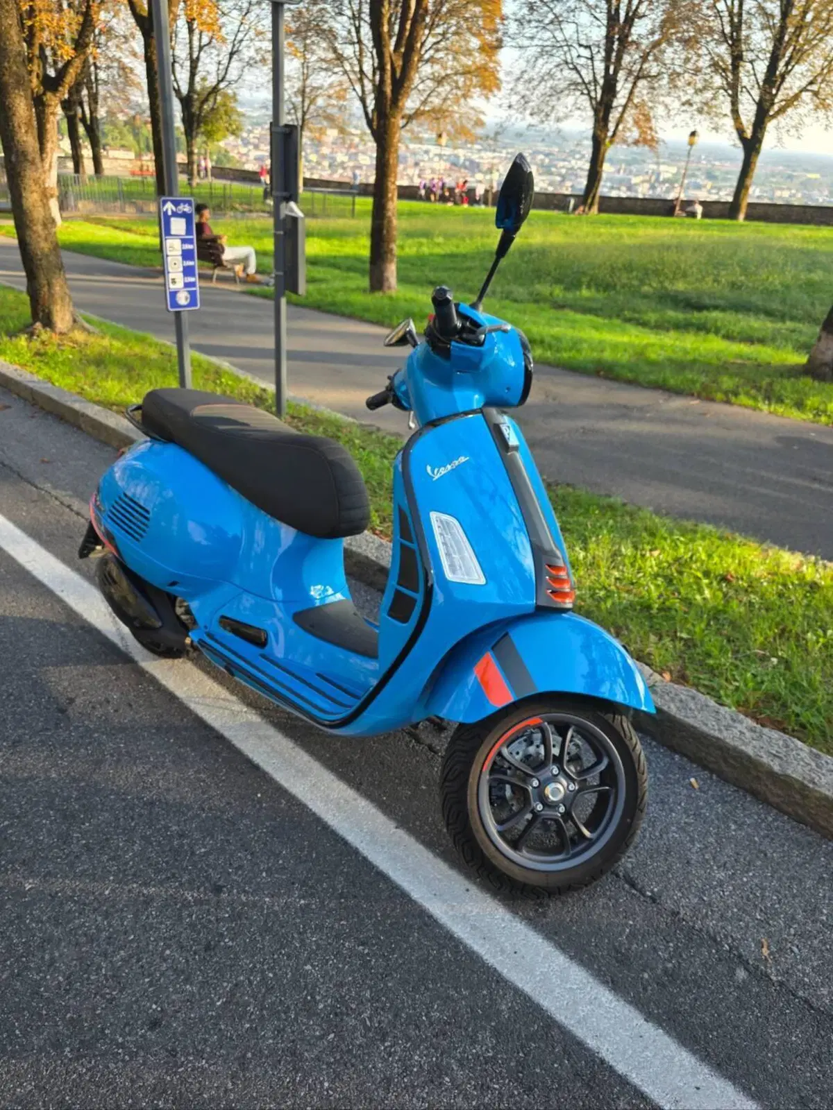 Vespa GTS 310 Supersport (2025 - 26) (2)