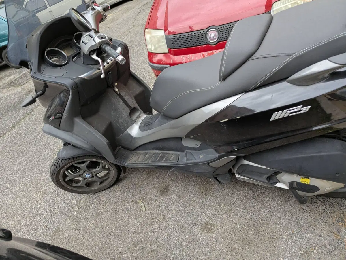 Piaggio Mp3 300 ie Business LT ABS (2014 - 16) (5)