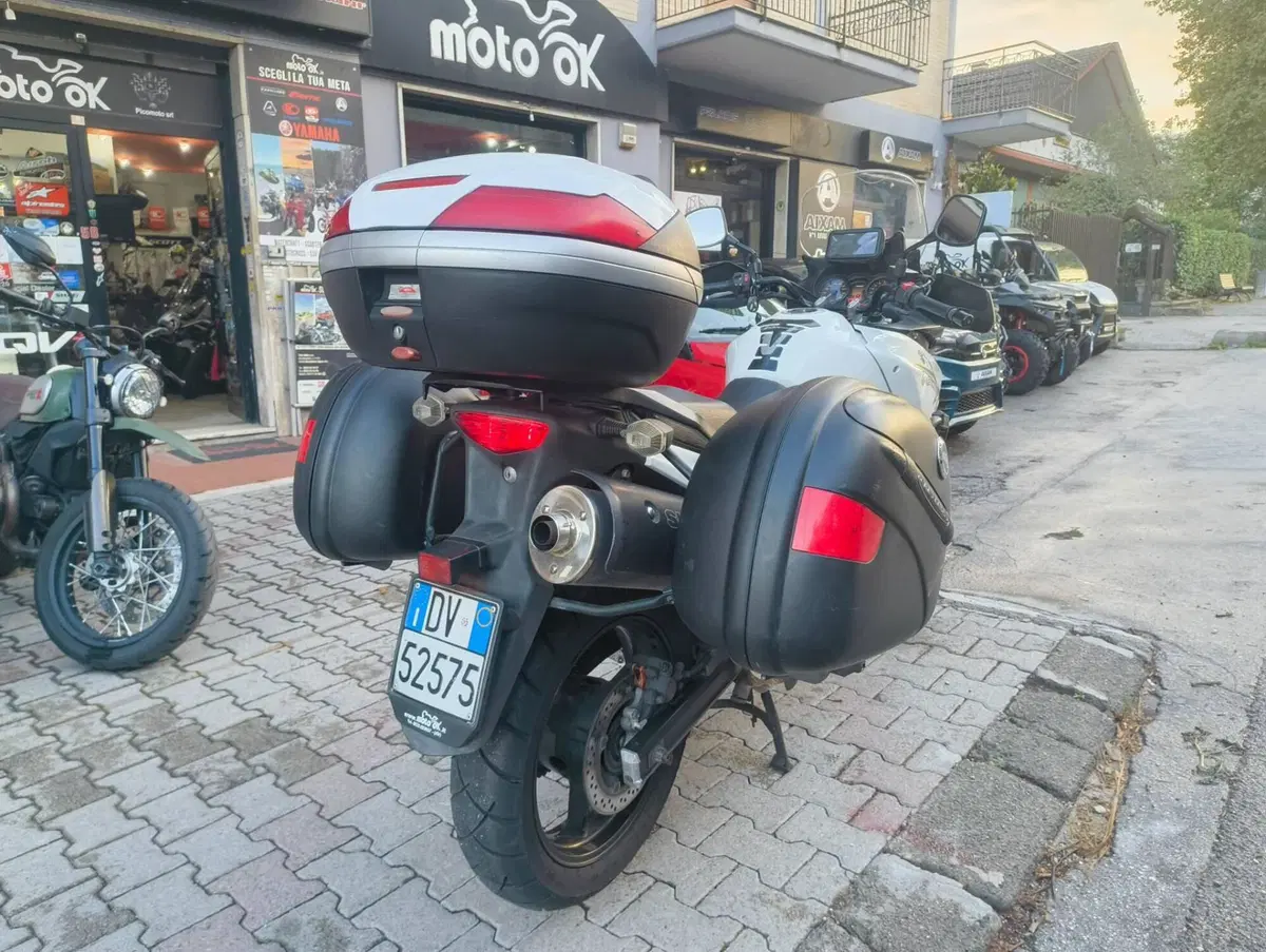 Suzuki V-Strom 650 Traveller ABS (2008 - 11) (6)