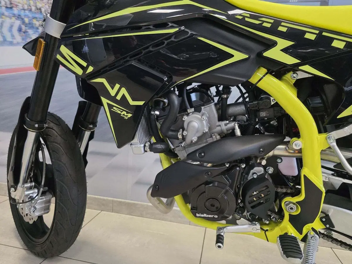 Swm SM 125 R (2025 - 26) (13)