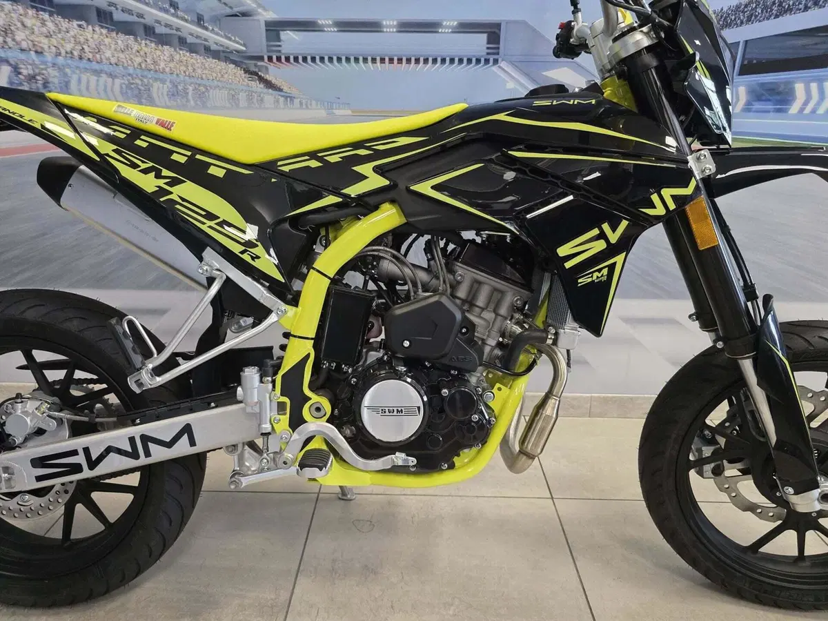 Swm SM 125 R (2025 - 26) (19)