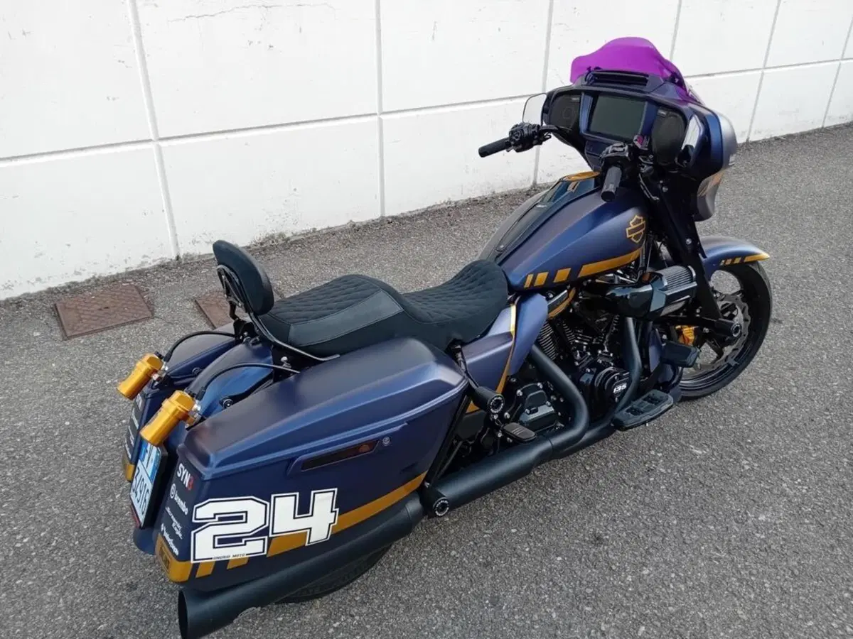 Harley-Davidson Street Glide (2024 - 26) (4)