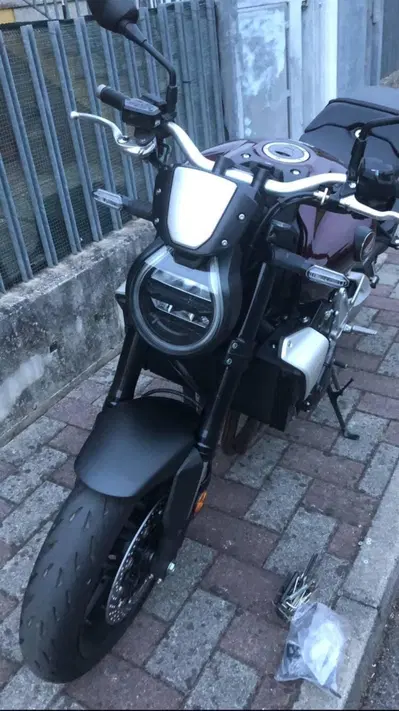 Honda CB 1000 R (2021 - 25) usata