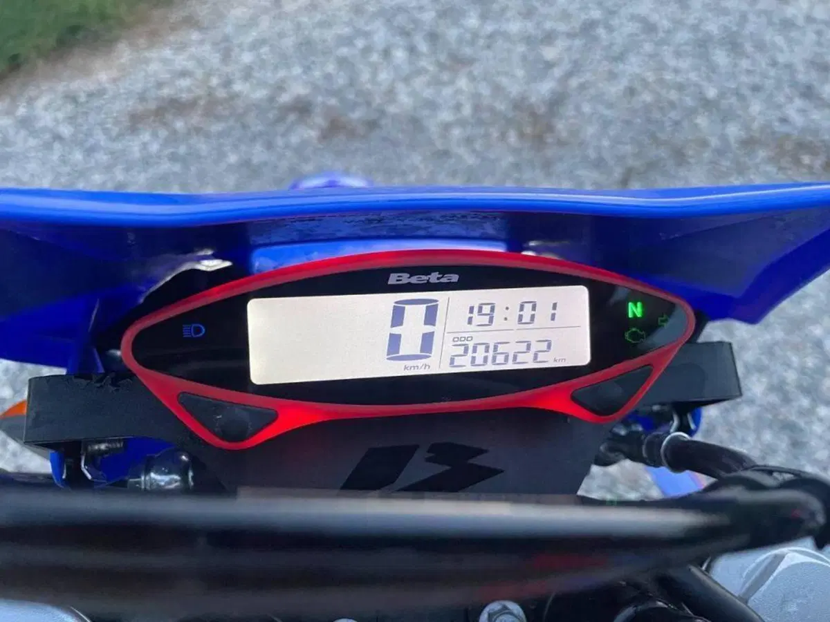 Betamotor RR 125 4T Motard R (2023 - 24) (6)