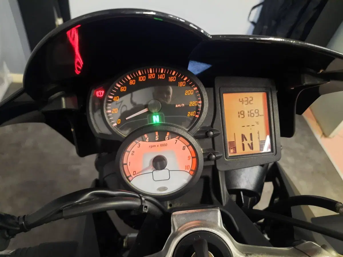 Bmw F 800 R (2012 - 14) (7)