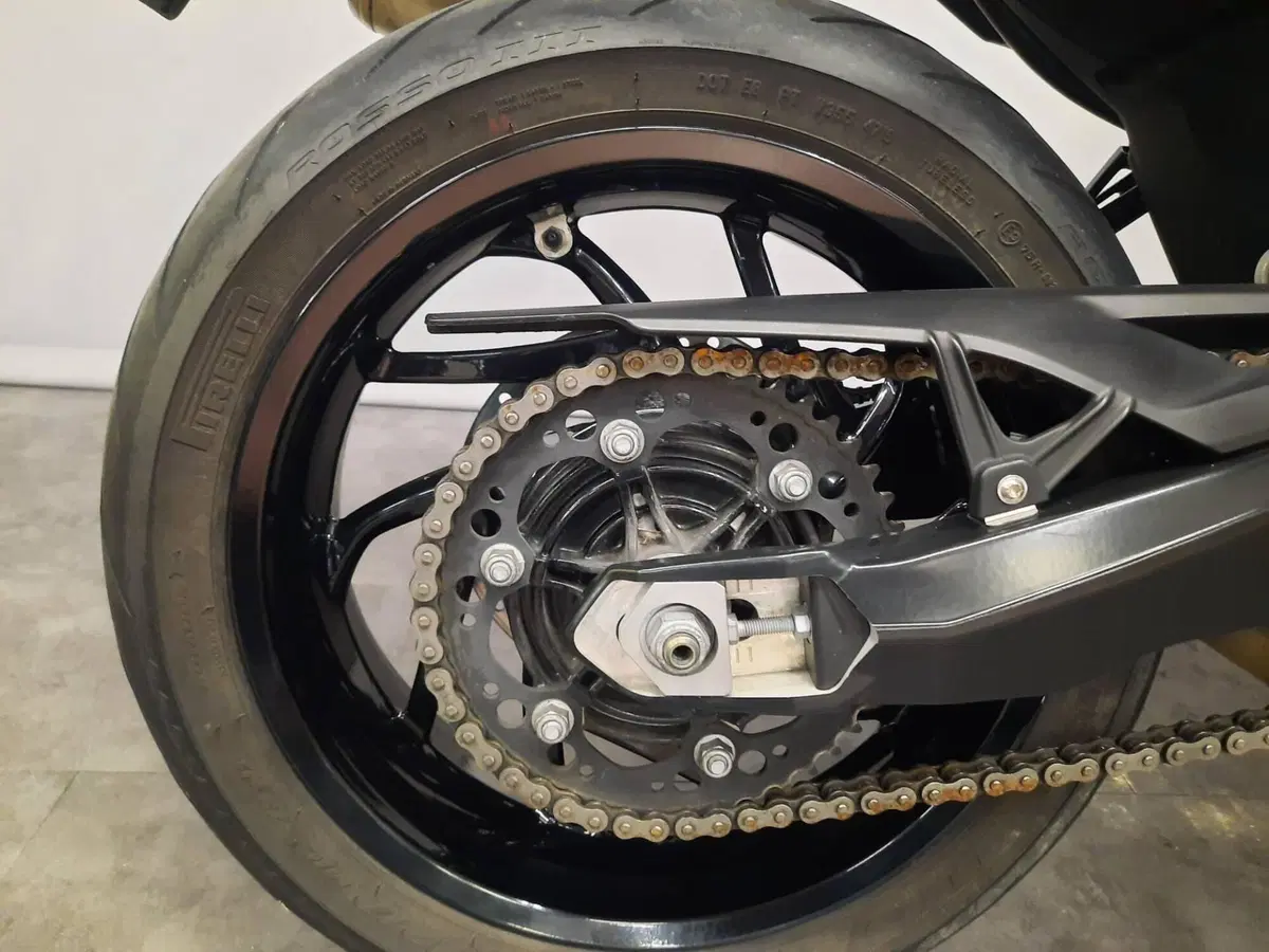 Bmw F 800 R (2012 - 14) (9)