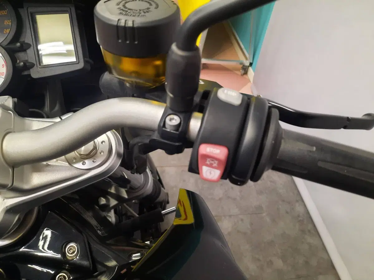 Bmw F 800 R (2012 - 14) (15)