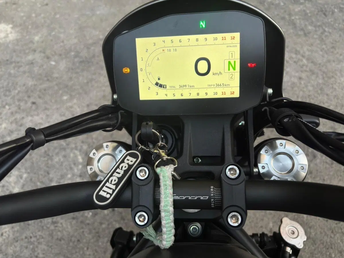 Benelli Leoncino 800 Trail (2022 - 26) (3)