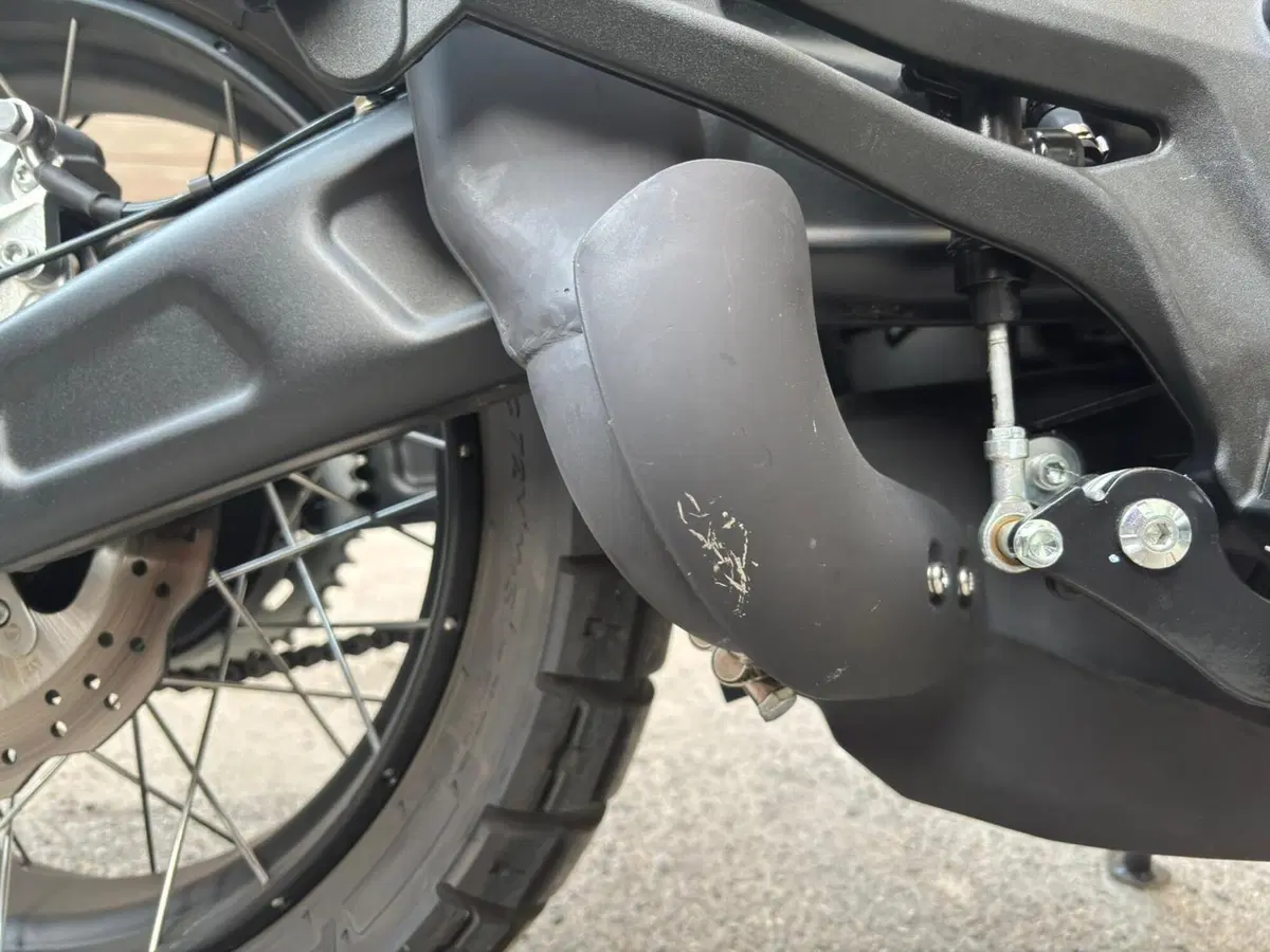 Benelli Leoncino 800 Trail (2022 - 26) (5)