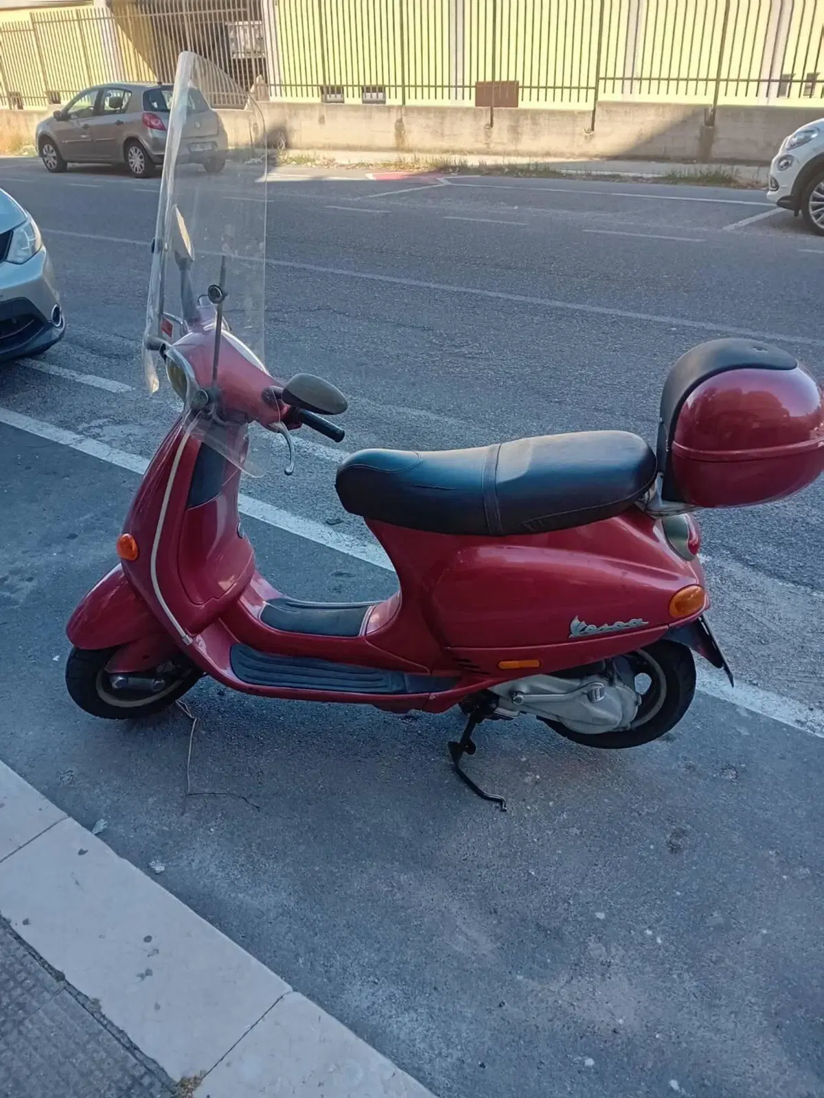 Piaggio Vespa 150 PX (1980 - 00) (2)