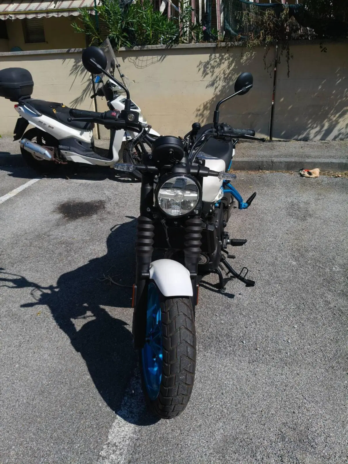 Royal Enfield Guerrilla 450 (2024 - 26)