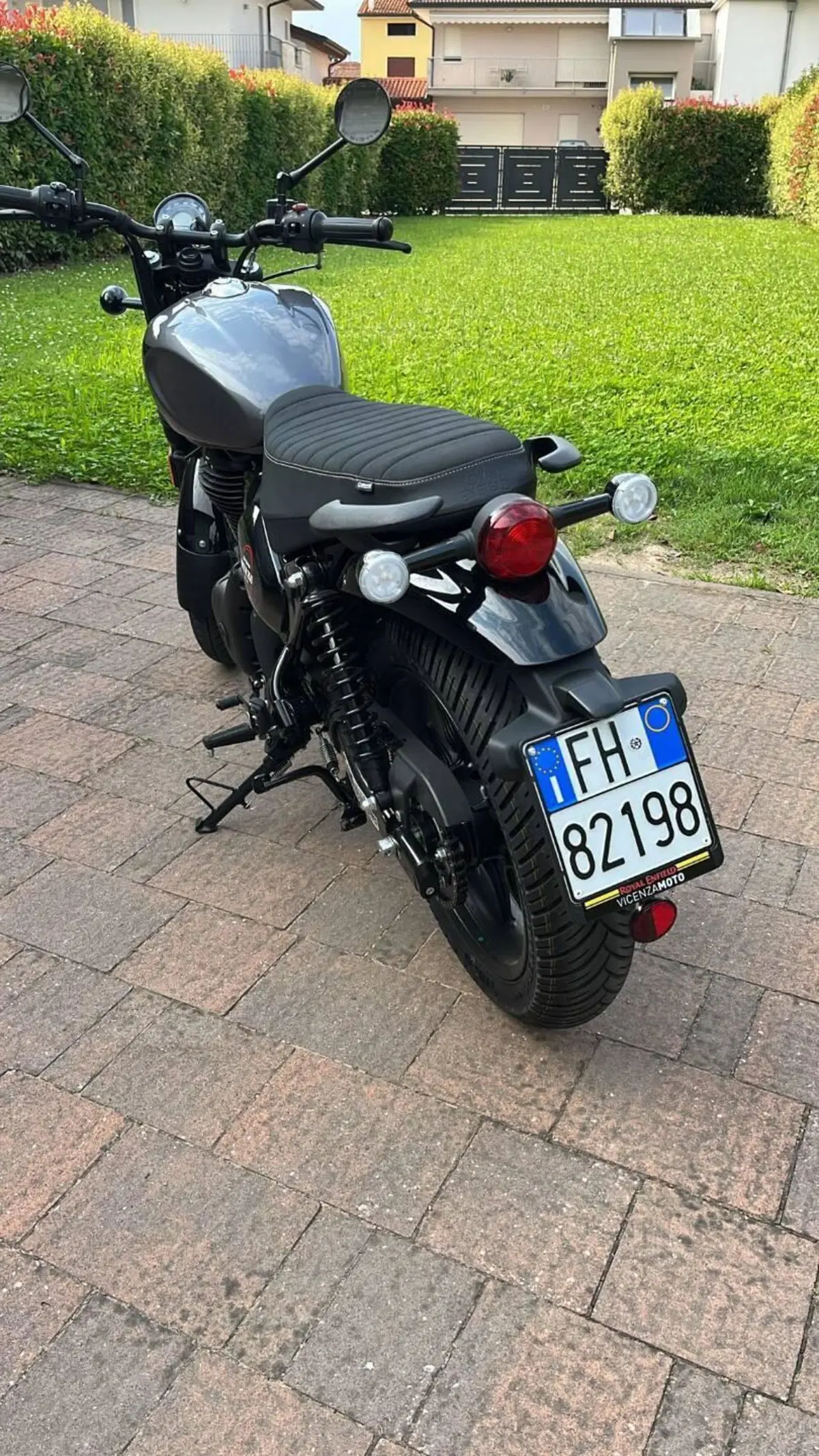 Royal Enfield HNTR 350 (2022 - 26) (5)