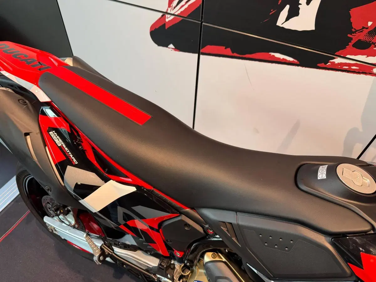 Ducati Hypermotard 698 Mono RVE (2024 - 26) (5)
