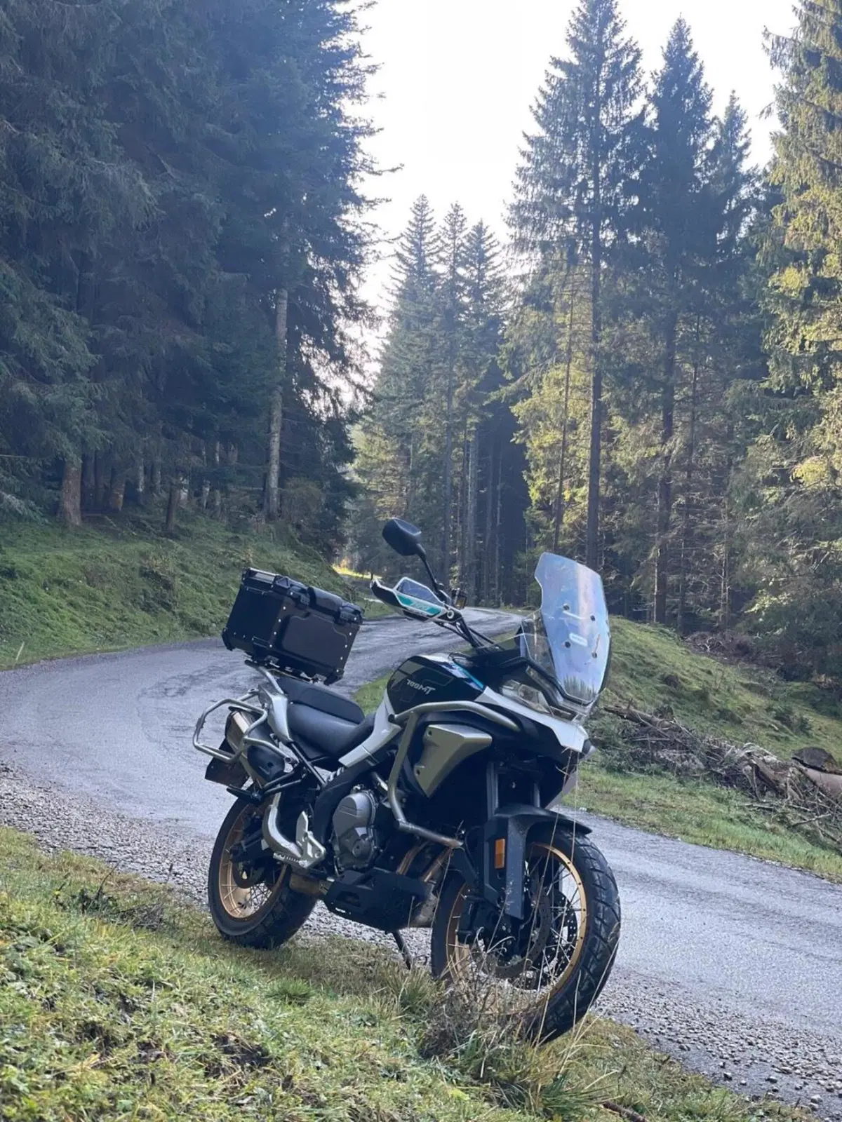 CFMOTO 700MT Adventure (2025 - 26) (2)
