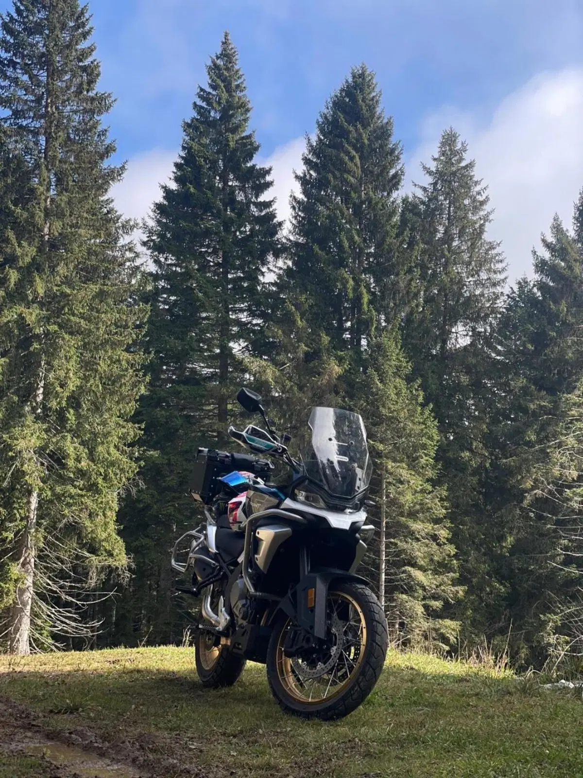 CFMOTO 700MT Adventure (2025 - 26) (4)