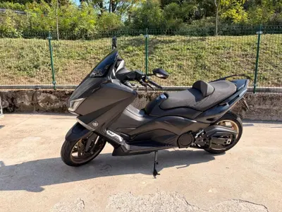 Yamaha T-Max 530 Iron Max ABS (2014 - 17) usata