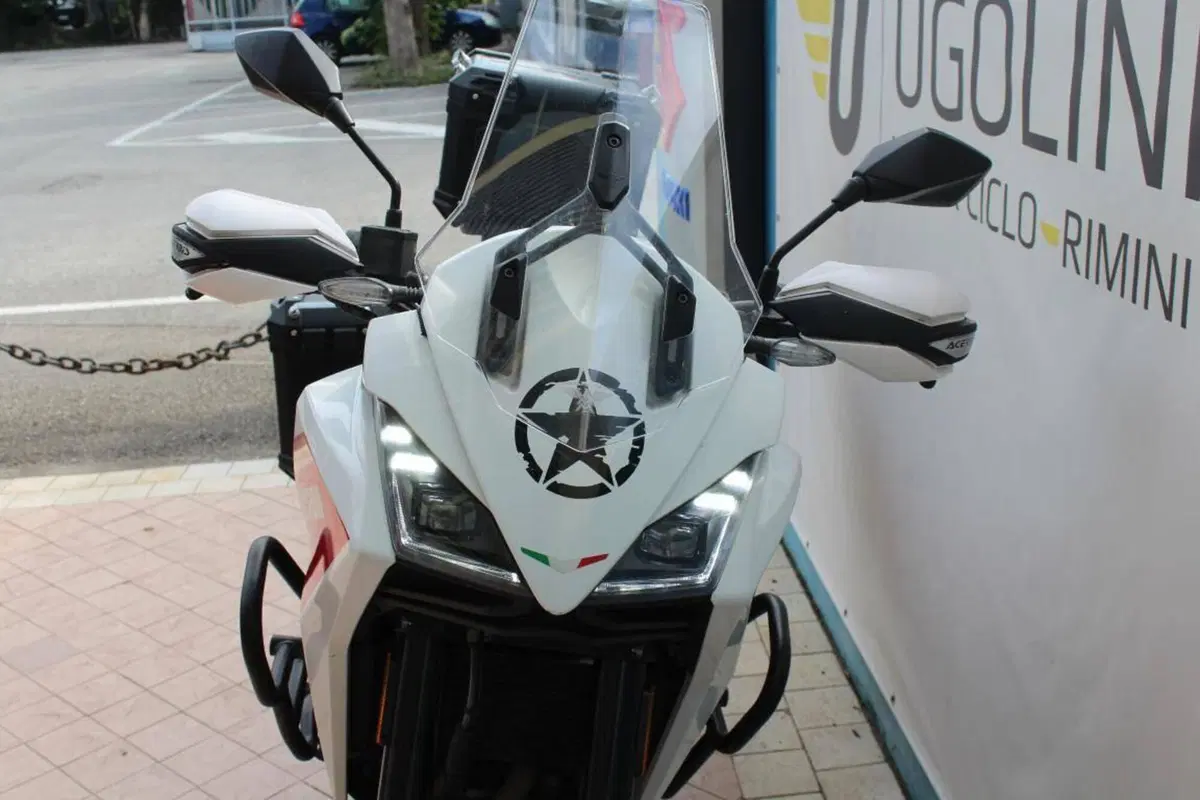 Moto Morini X-Cape 650 (2021 - 26) (8)