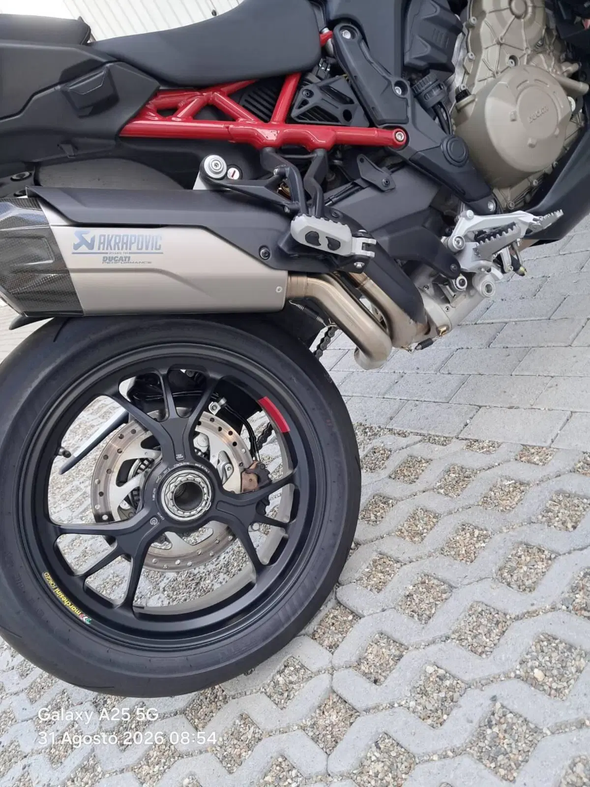 Ducati Multistrada V4 Pikes Peak (2021 - 24) (3)