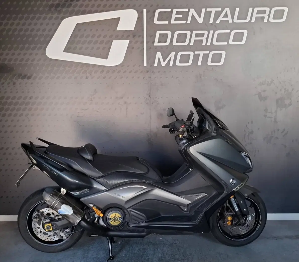 Yamaha T-Max 530 (2015 - 16)