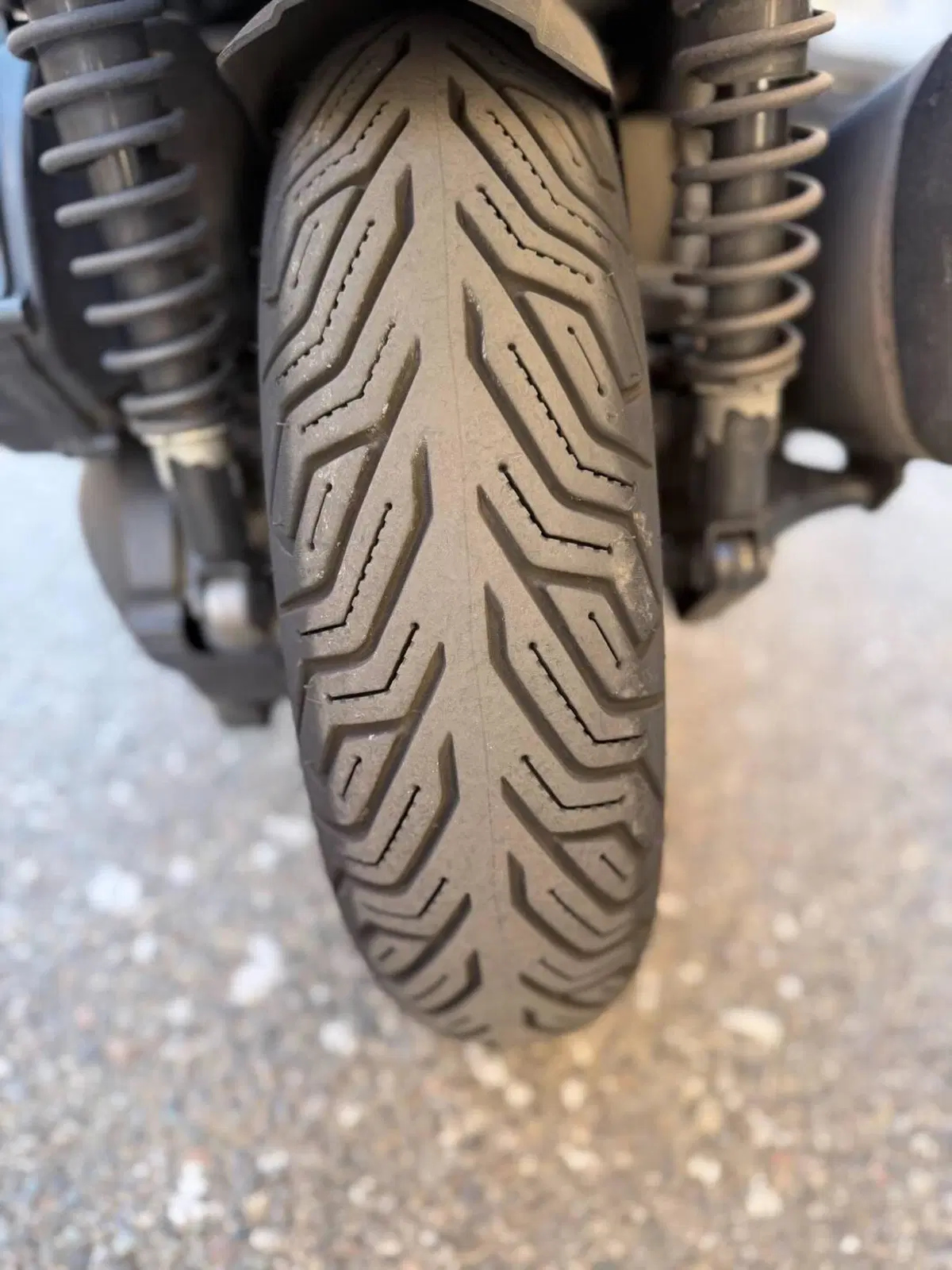 Yamaha X-Max 300 Roma Ed. MMXX (2020) (4)