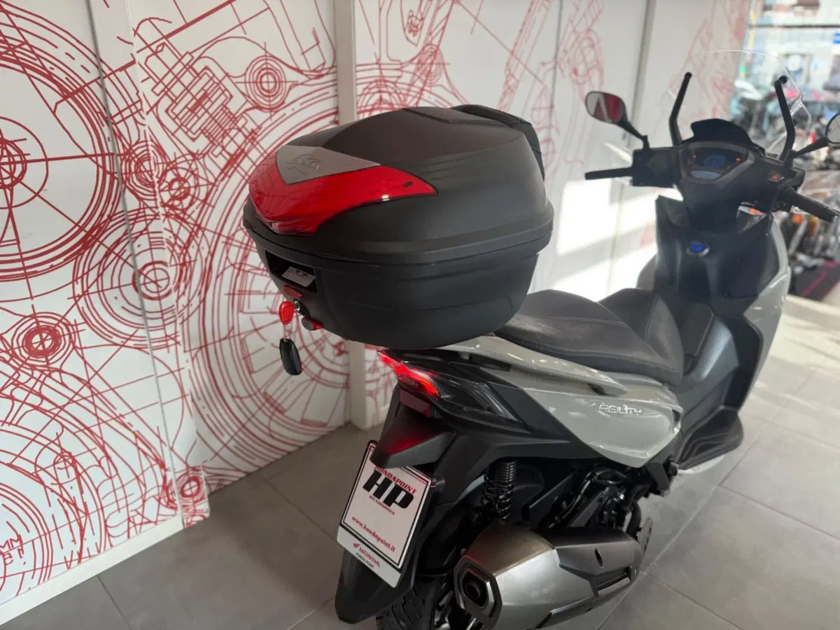 Kymco Agility 300i (2021 - 25) (12)