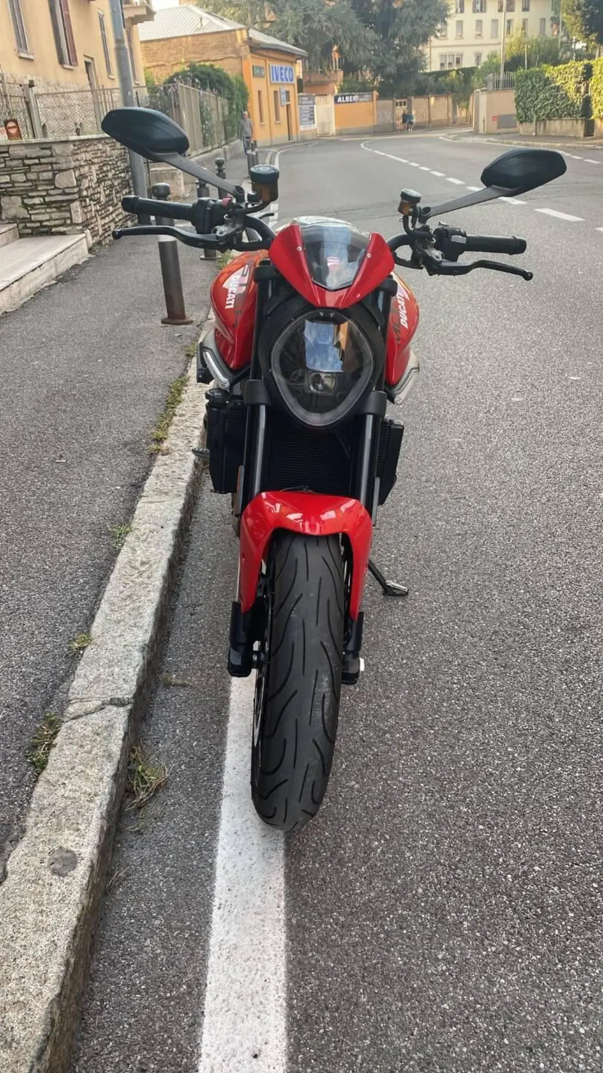 Ducati Monster 937 + (2021 - 25) (3)