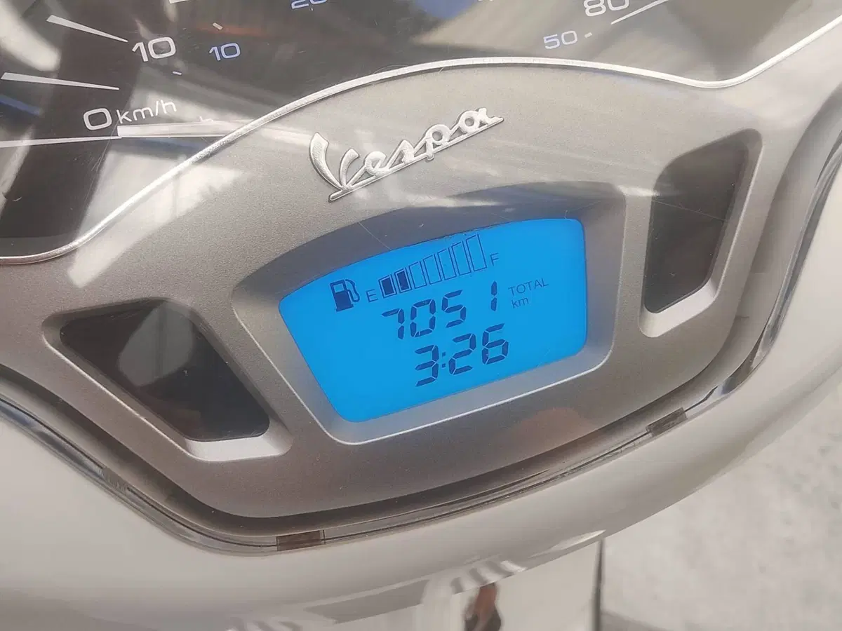 Vespa Primavera 50 2T (2014 - 17) (5)