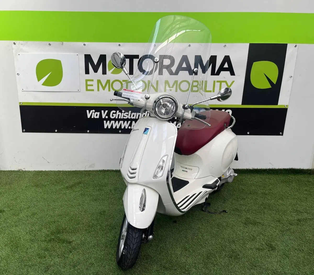 Vespa Primavera 50 2T (2014 - 17) (2)