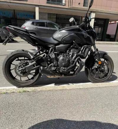 Yamaha MT-07 (2021 - 24) usata