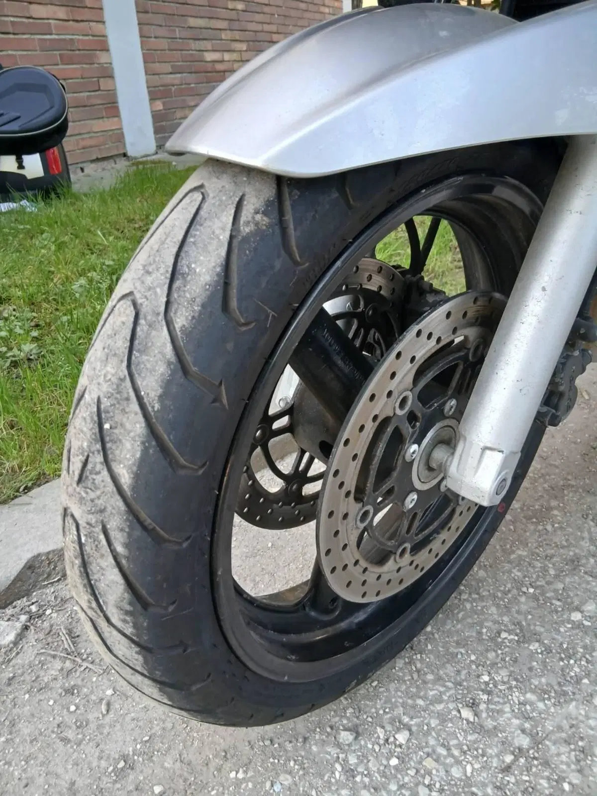 Suzuki GSF 650 Bandit S (2005 - 06) (2)