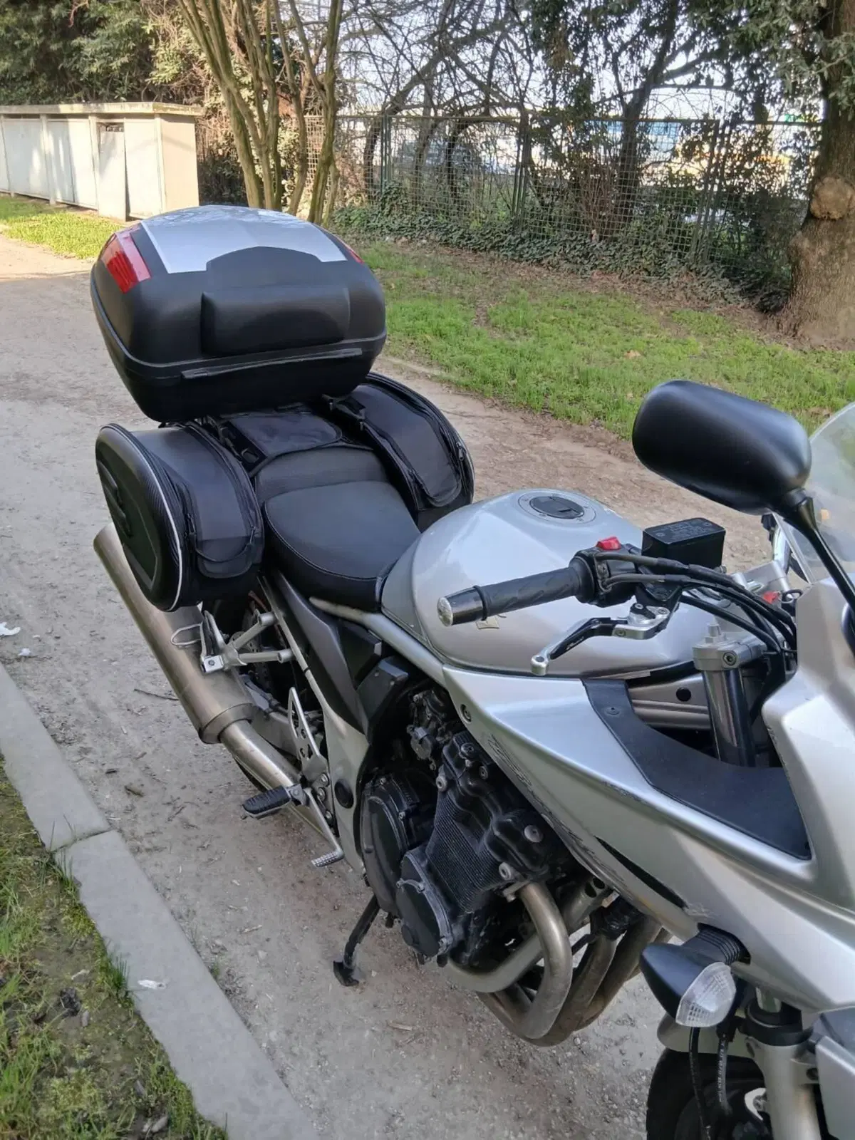 Suzuki GSF 650 Bandit S (2005 - 06) (7)