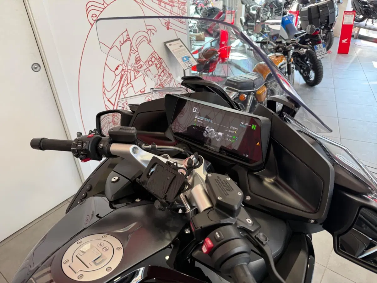 Bmw R 1250 RT (2021 - 25) (8)