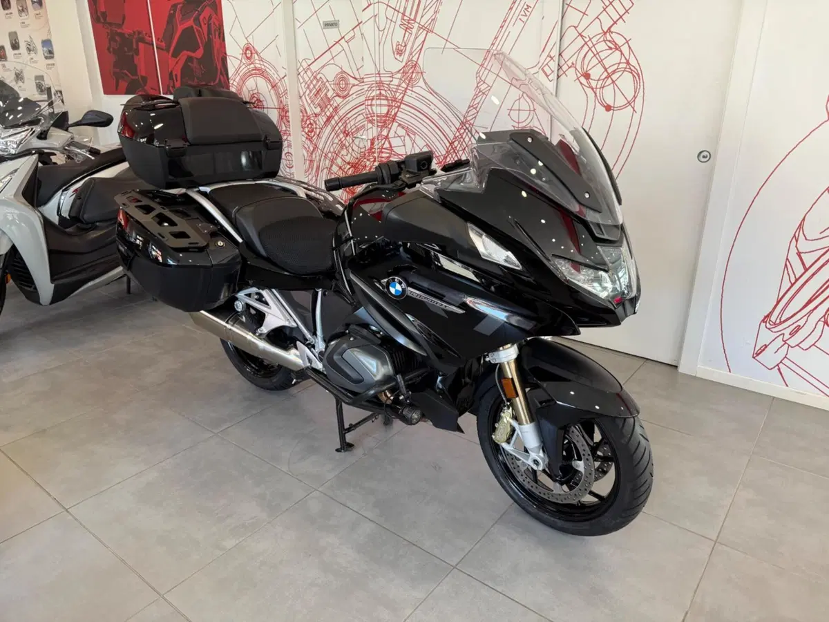 Bmw R 1250 RT (2021 - 25) (2)