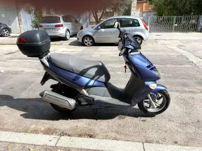 Aprilia Leonardo 250 (1999 - 02) usata