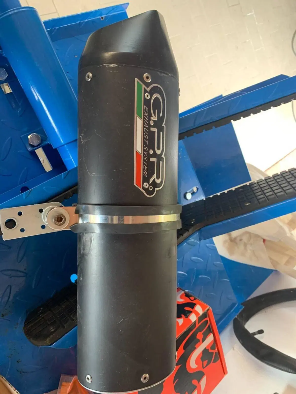 Aprilia Leonardo 250 (1999 - 02) (15)