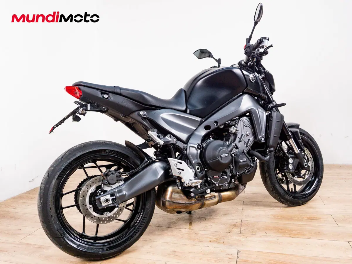 Yamaha MT-09 (2024 - 26) (2)