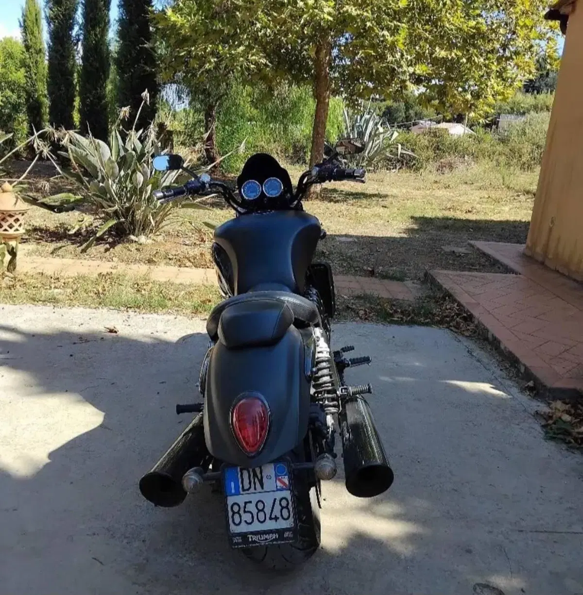 Triumph Rocket 3 Roadster ABS (2010 - 17) (3)