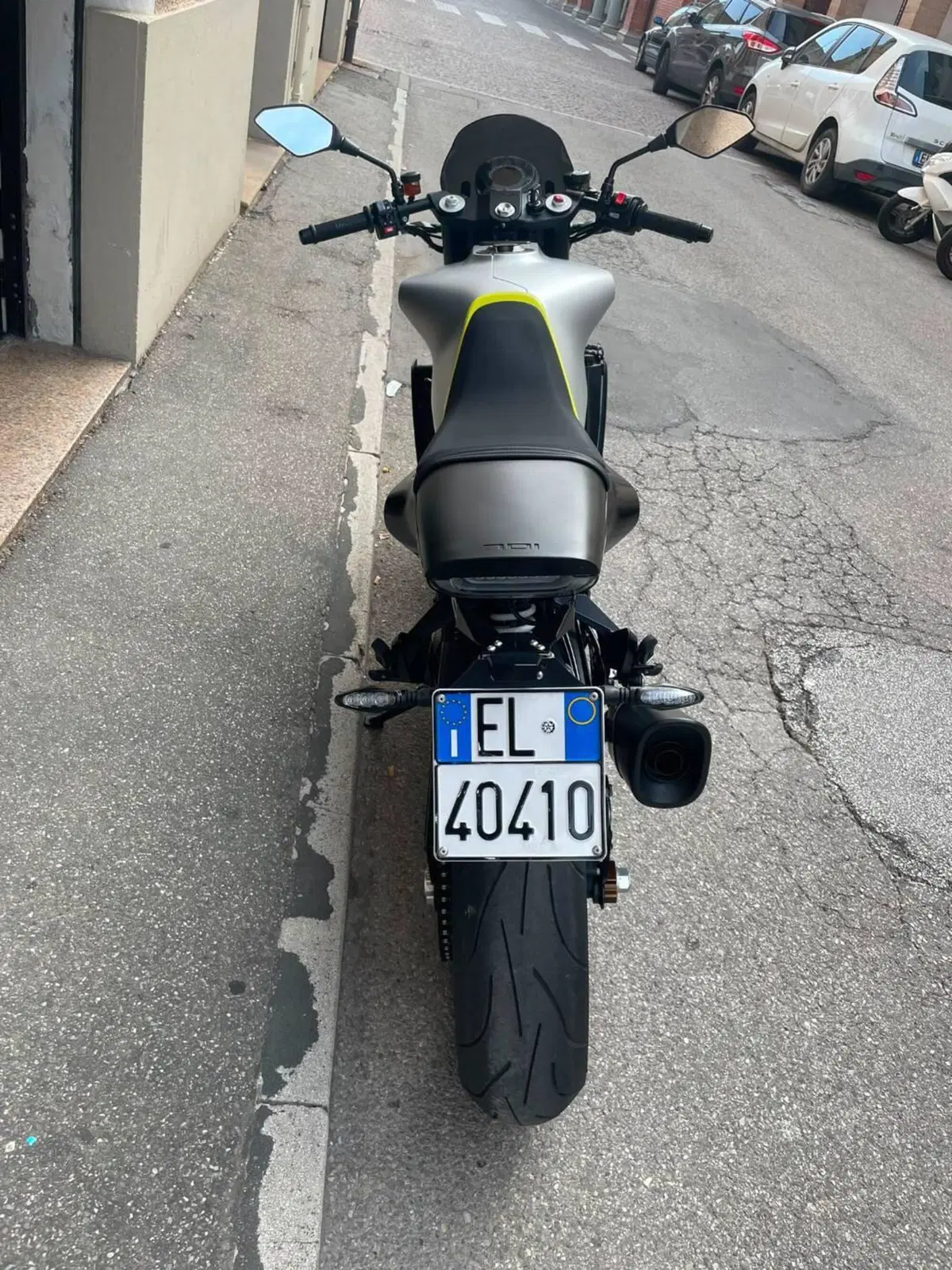 Husqvarna Vitpilen 701 (2018 - 19) (4)