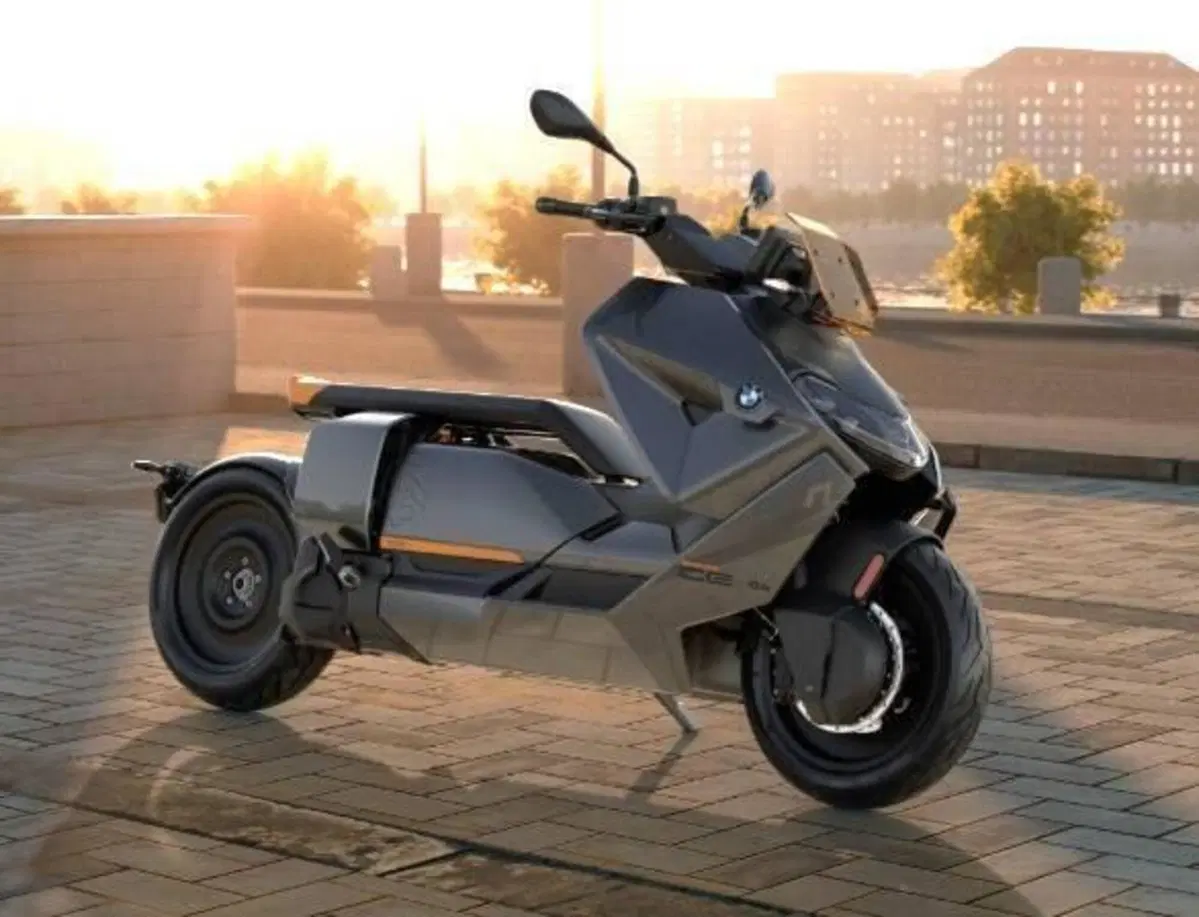 Bmw CE 04 (2021 - 25)