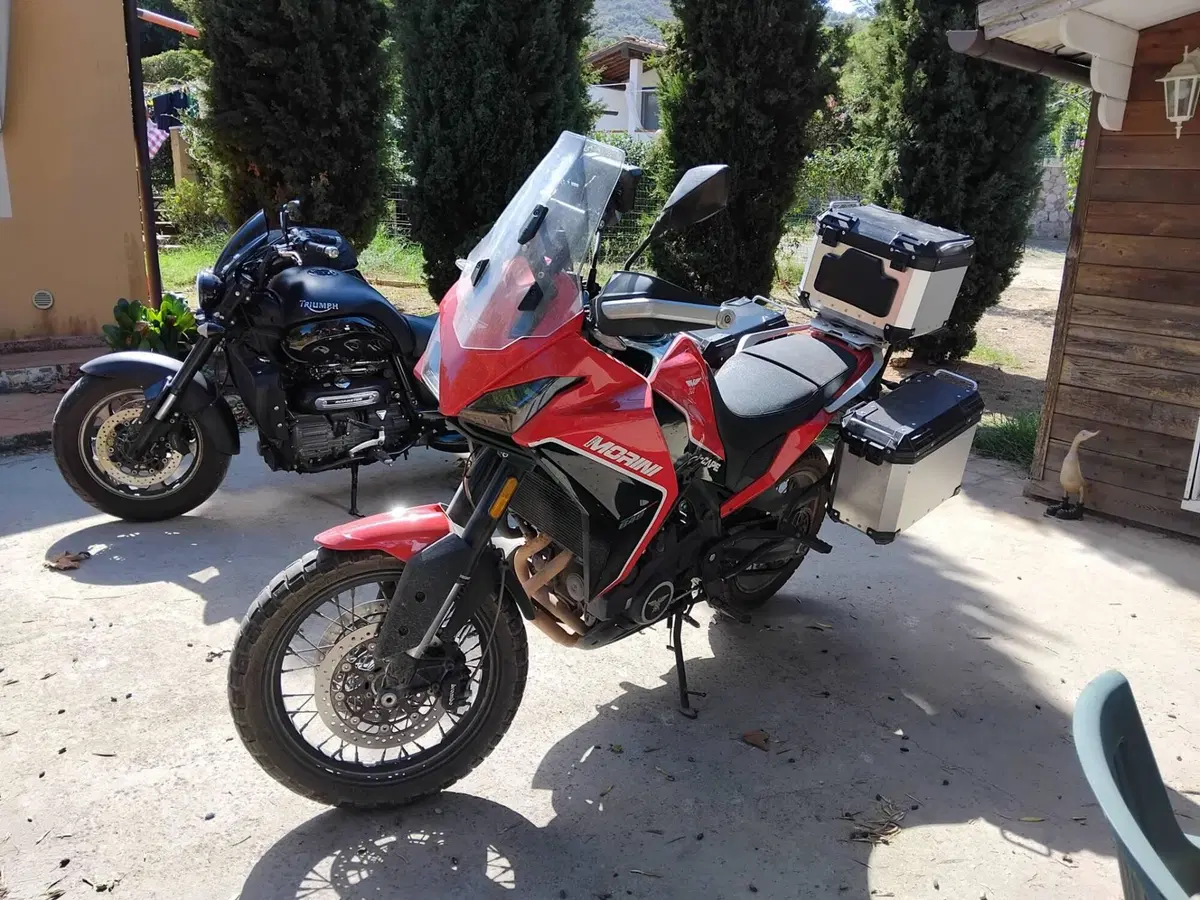 Moto Morini X-Cape 650 (2021 - 26) (6)