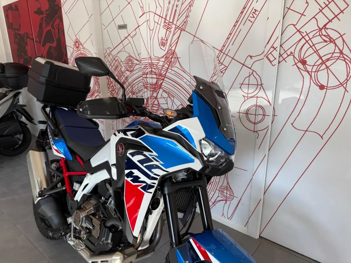 Honda Africa Twin CRF 1100L Urban DCT (2022 - 23) (10)