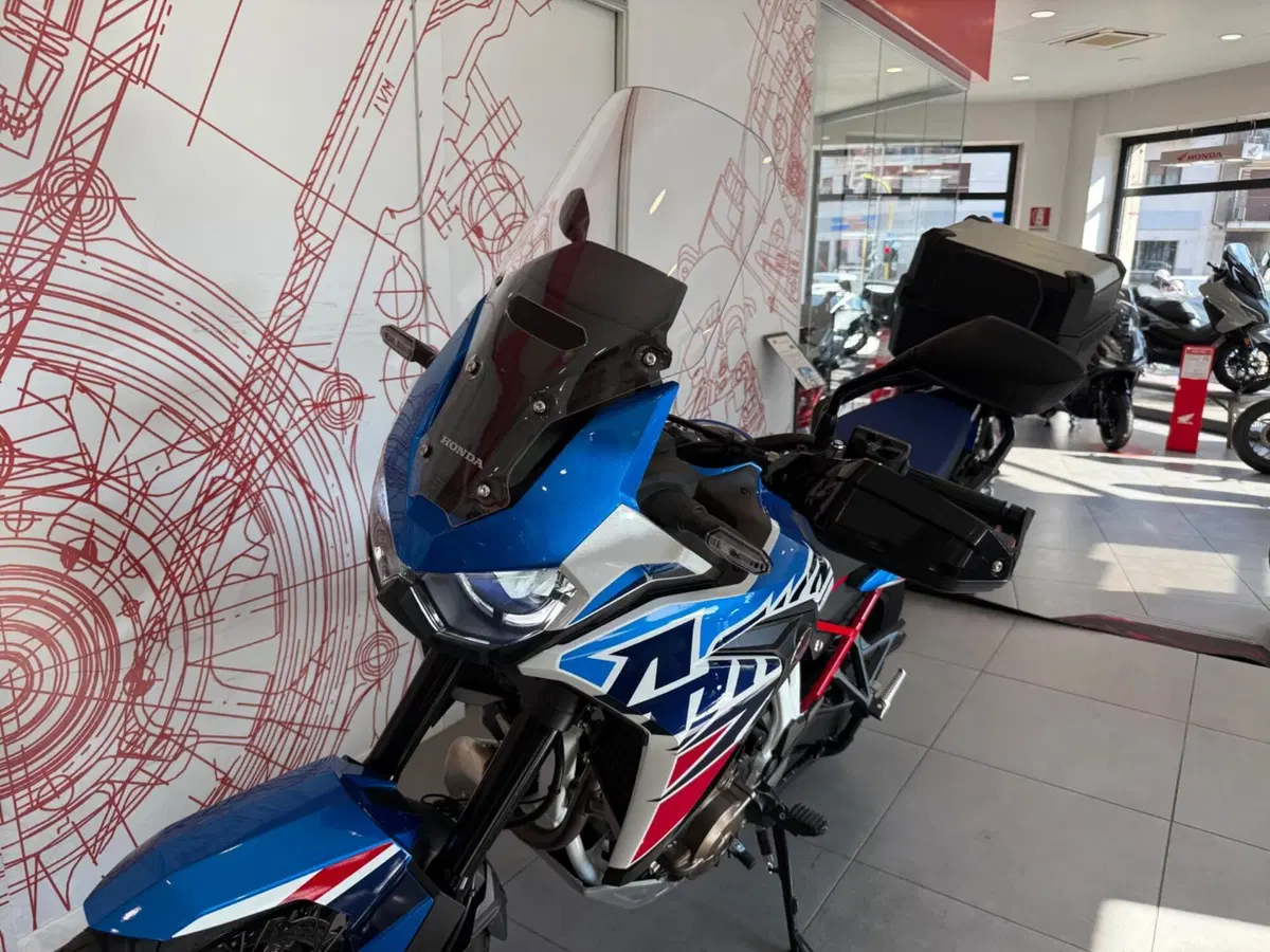 Honda Africa Twin CRF 1100L Urban DCT (2022 - 23) (15)