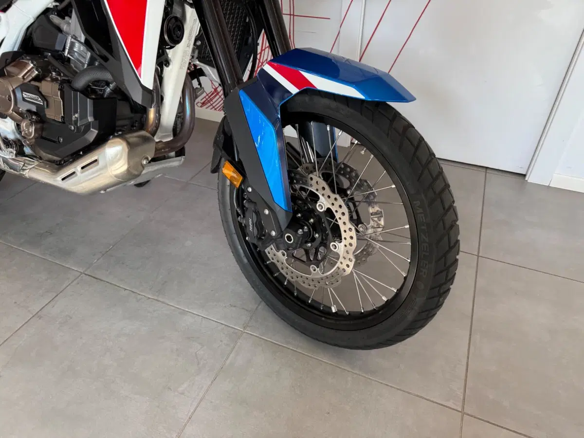 Honda Africa Twin CRF 1100L Urban DCT (2022 - 23) (9)