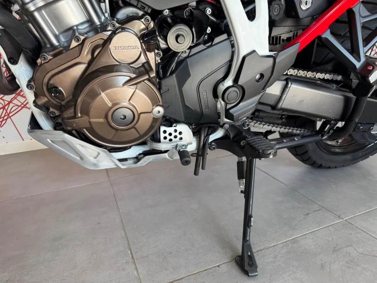 Honda Africa Twin CRF 1100L Urban DCT (2022 - 23) (16)