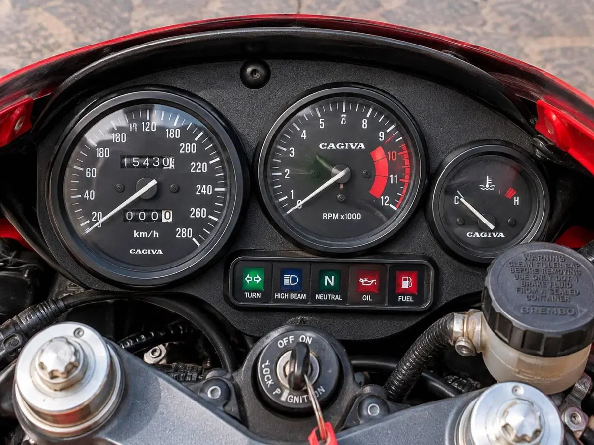 Cagiva mito (2)