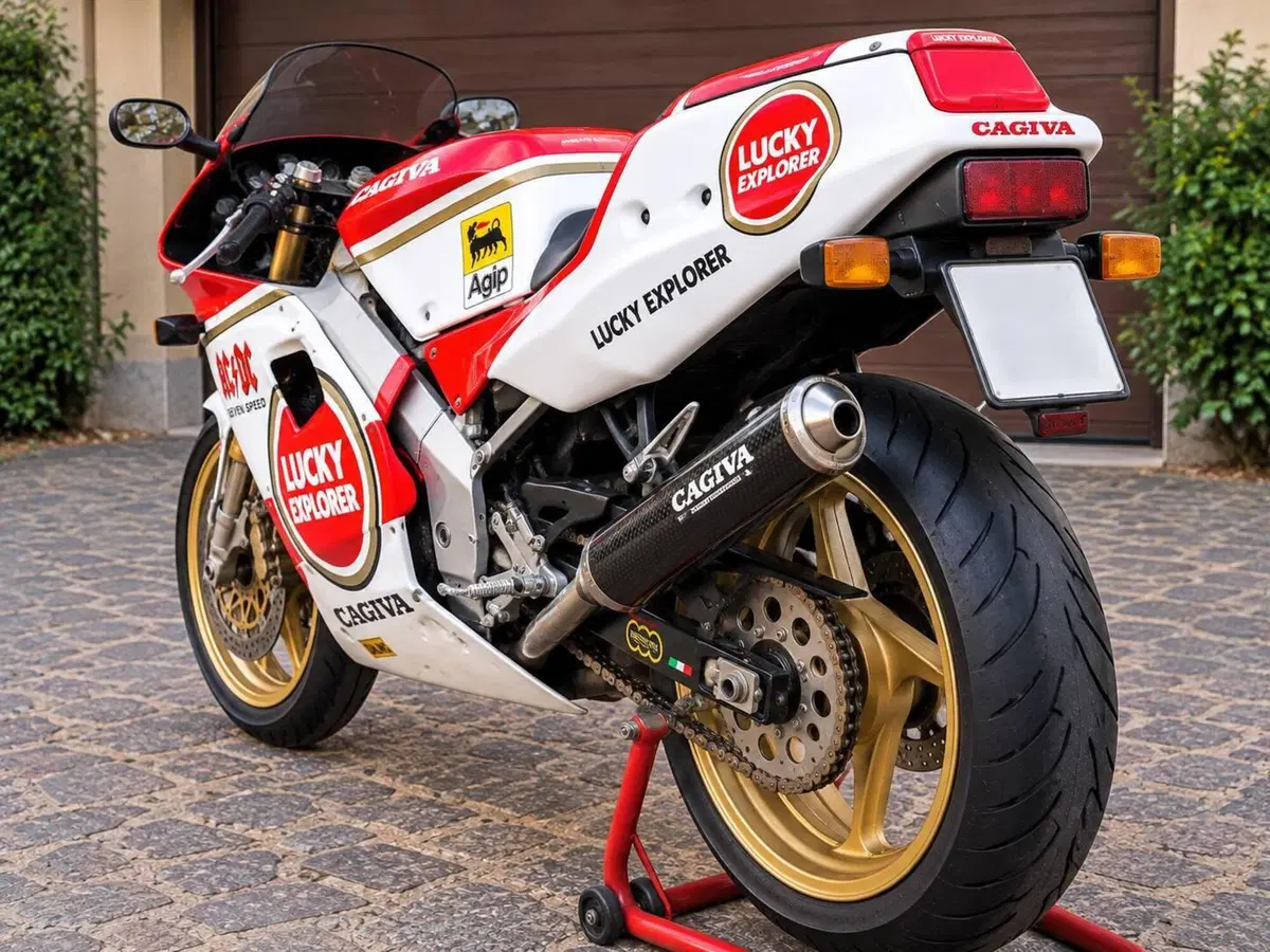 Cagiva mito (3)