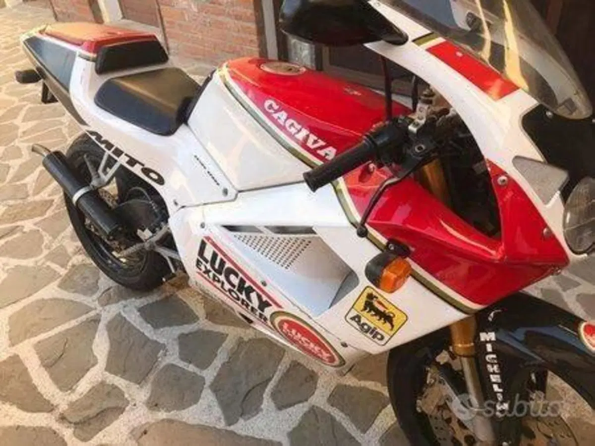 Cagiva mito (9)