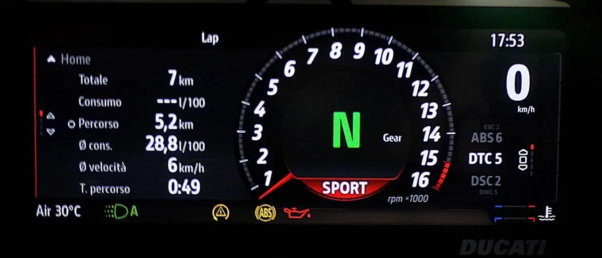 Ducati Panigale V4 Tricolore (2025 - 26) (14)