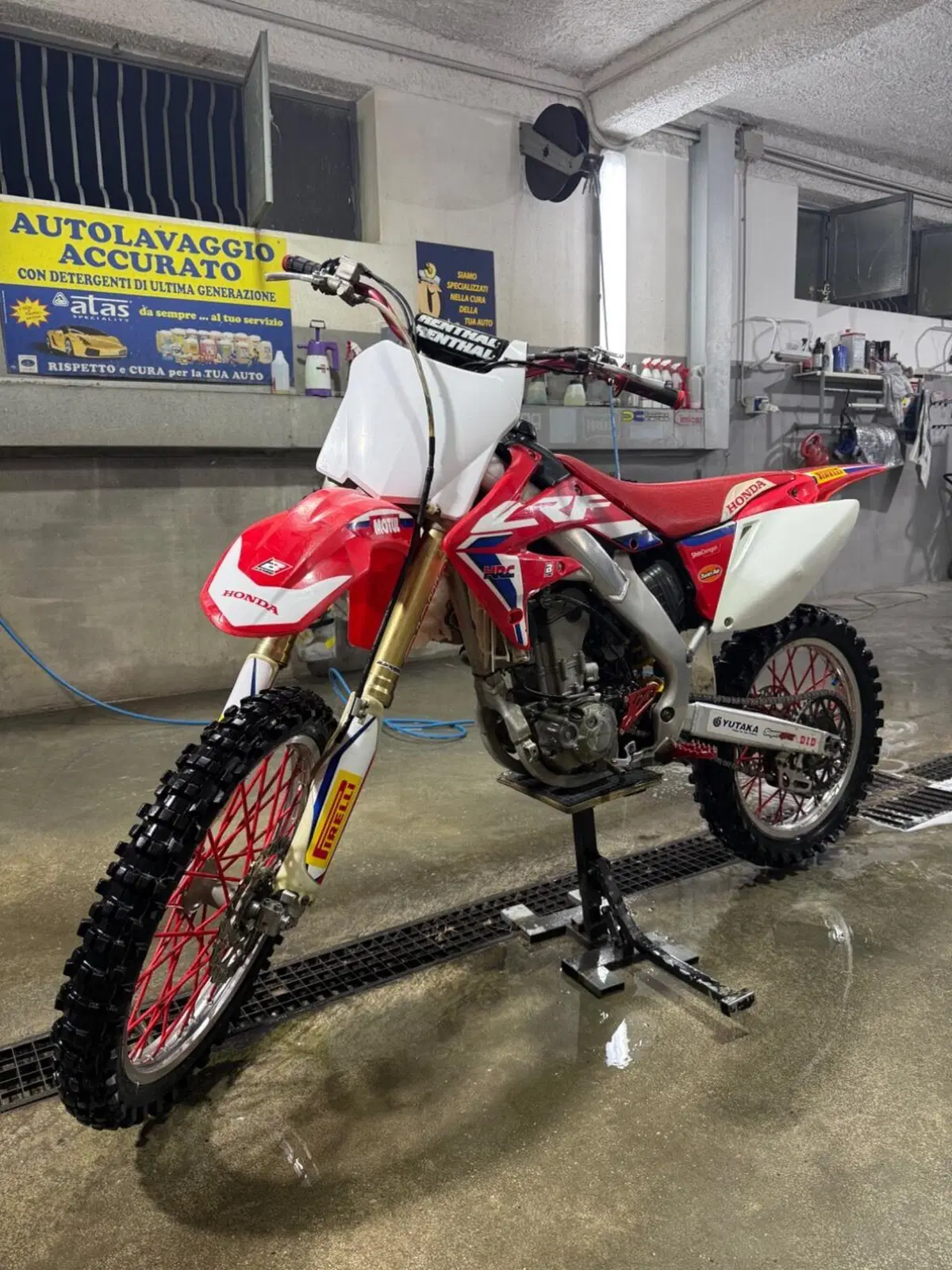 Honda CRF 250R (2008) (2)